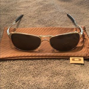 Oakley Felon Sunglasses- Gold
